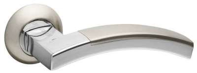 Door handles on rose 118 R02 SN/CP-3